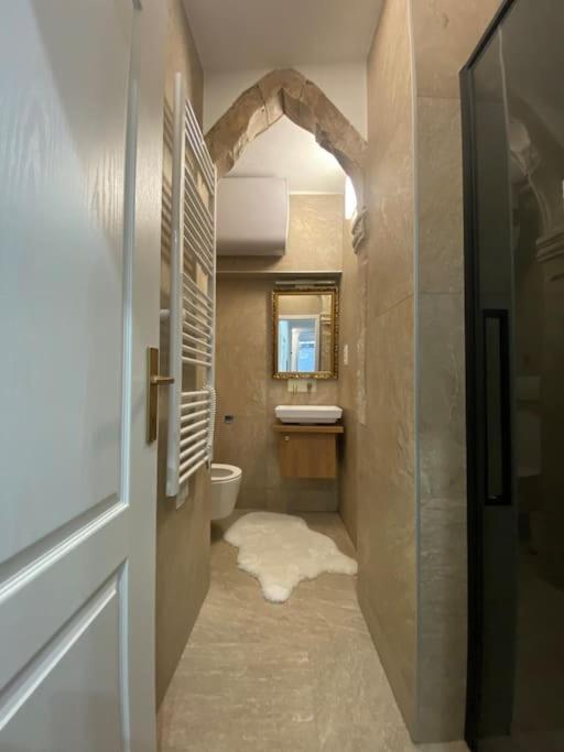 Appartement Diokletian'S Golden Nest à Split Extérieur photo