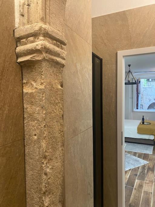 Appartement Diokletian'S Golden Nest à Split Extérieur photo